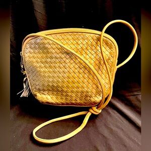 Woven Gold Crossbody Bag Purse Vintage 80s Minimalist Boho Chic Bohemian Glam